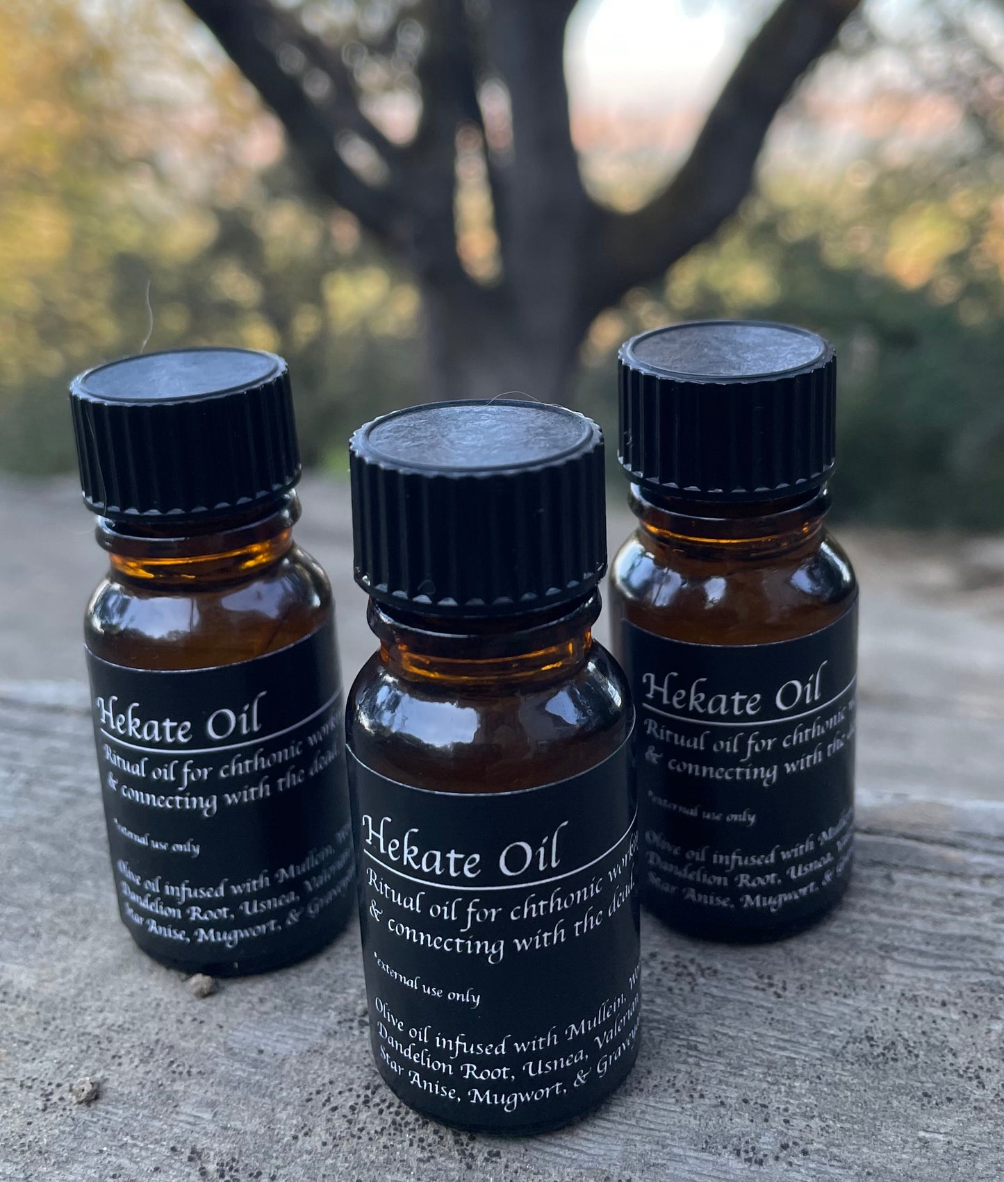 Hekate oil